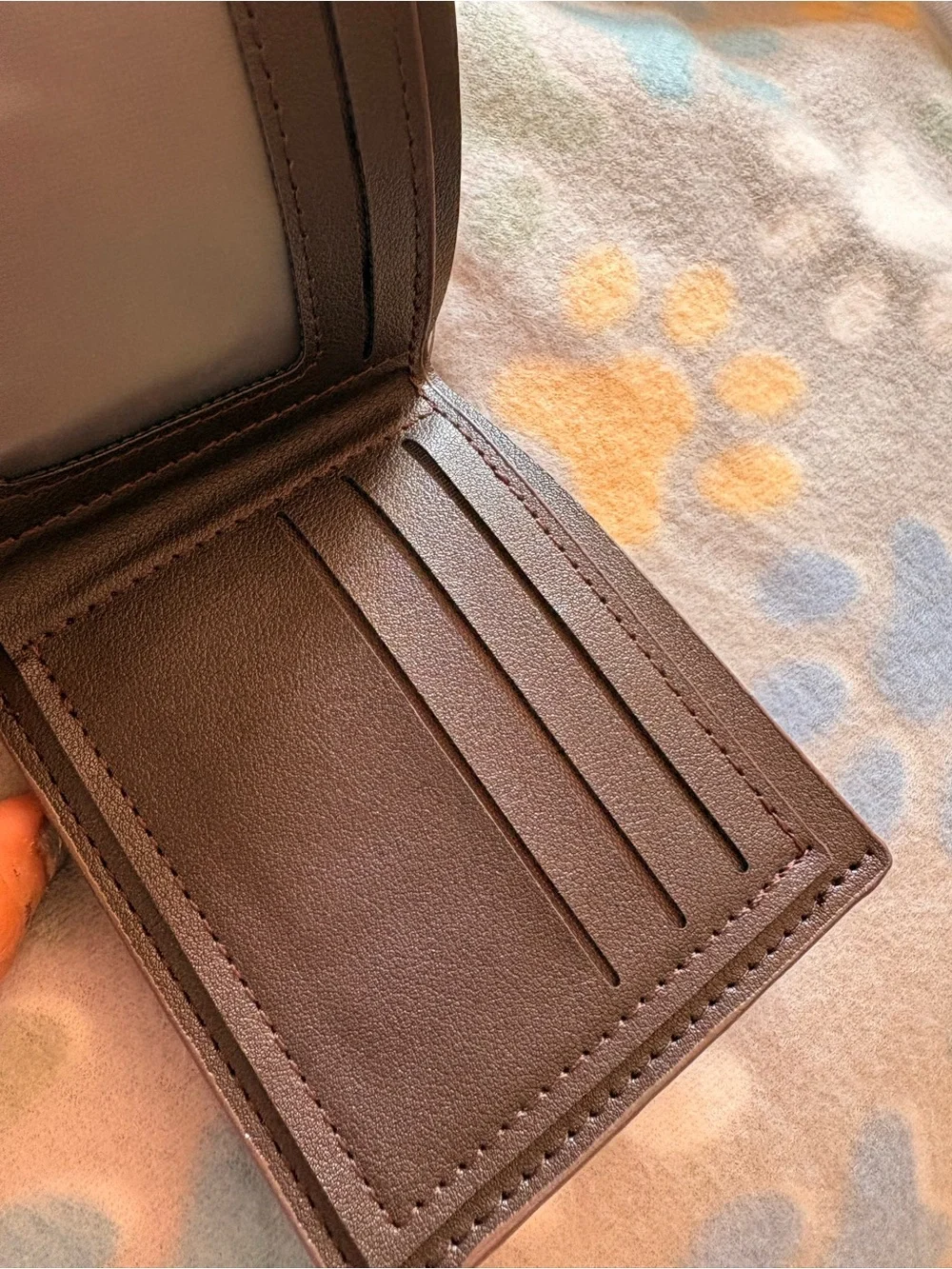 Brown Men's Leather Bi-Fold Wallet - Unbranded